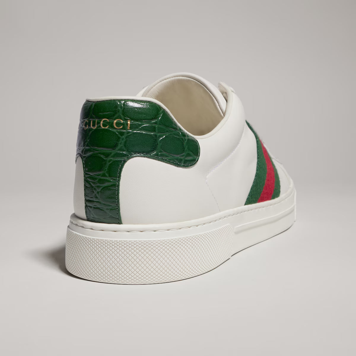 Baskets Gucci Ace avec bande Web pour homme