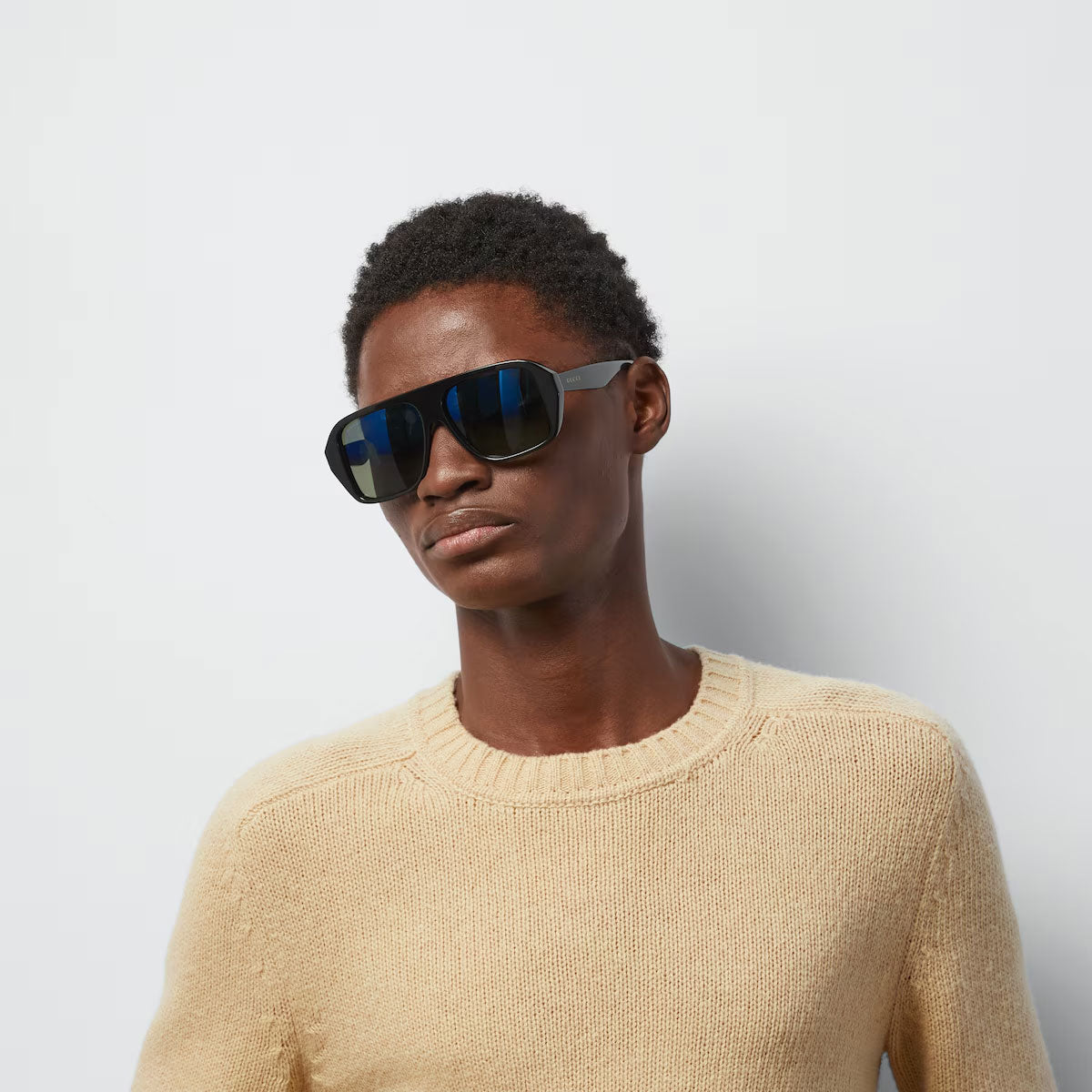 Navigator frame sunglasses