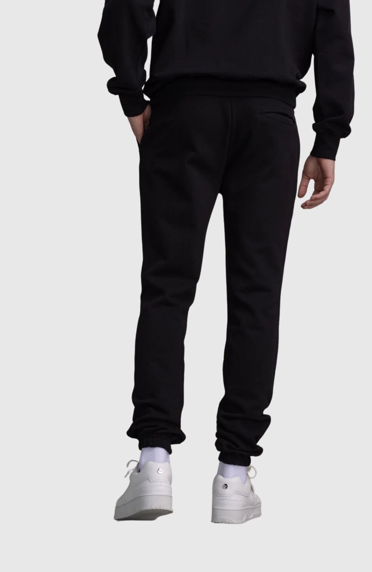 Regular Metal Brand Jogger Jet Black