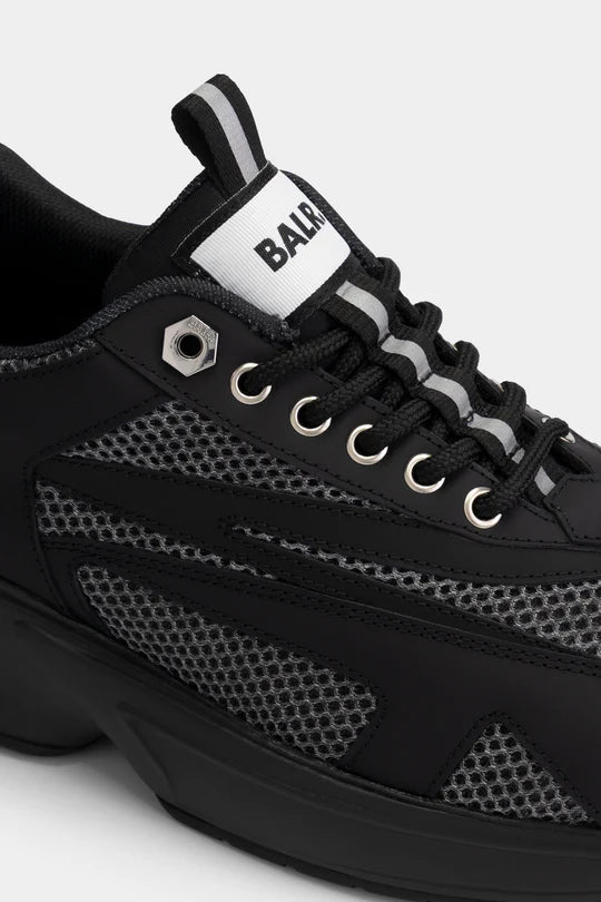 D3 Storm Runner Jet Black