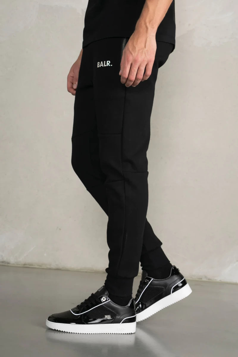Q-Series Slim Classic Sweatpants Black
