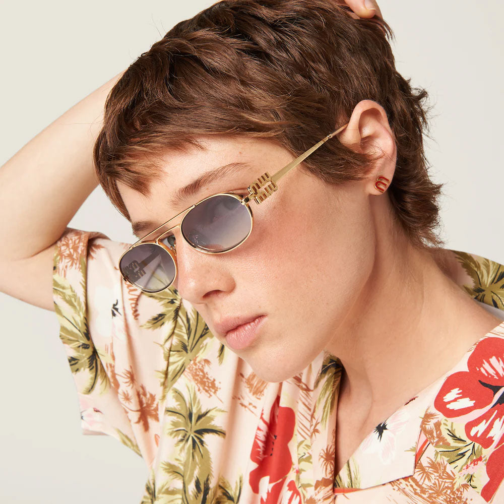 Lunettes de soleil Miu Miu Logo