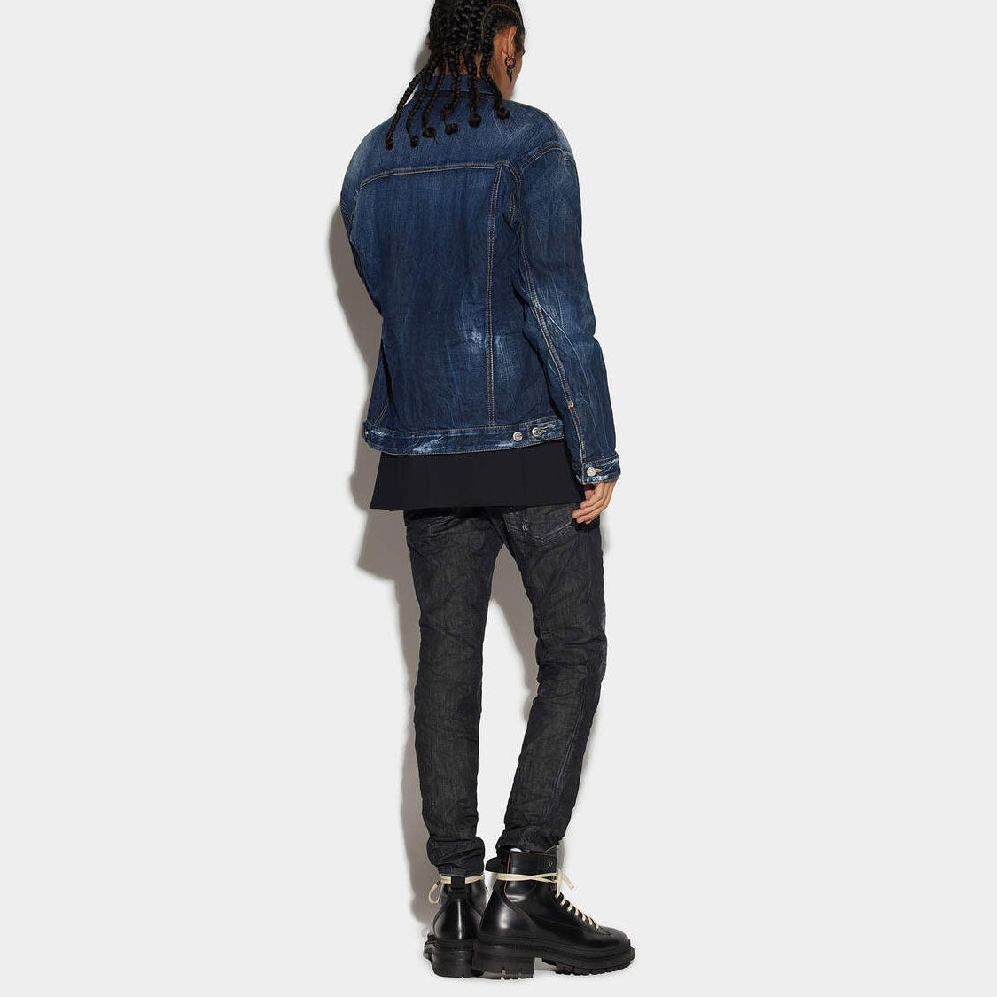 BLACK CLEAN WASH SKATER JEANS