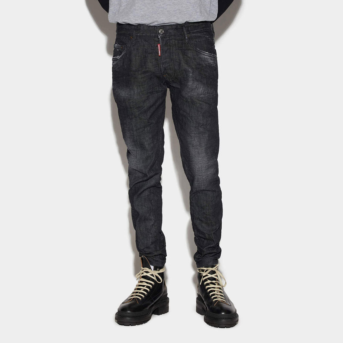 BLACK CLEAN WASH SKATER JEANS