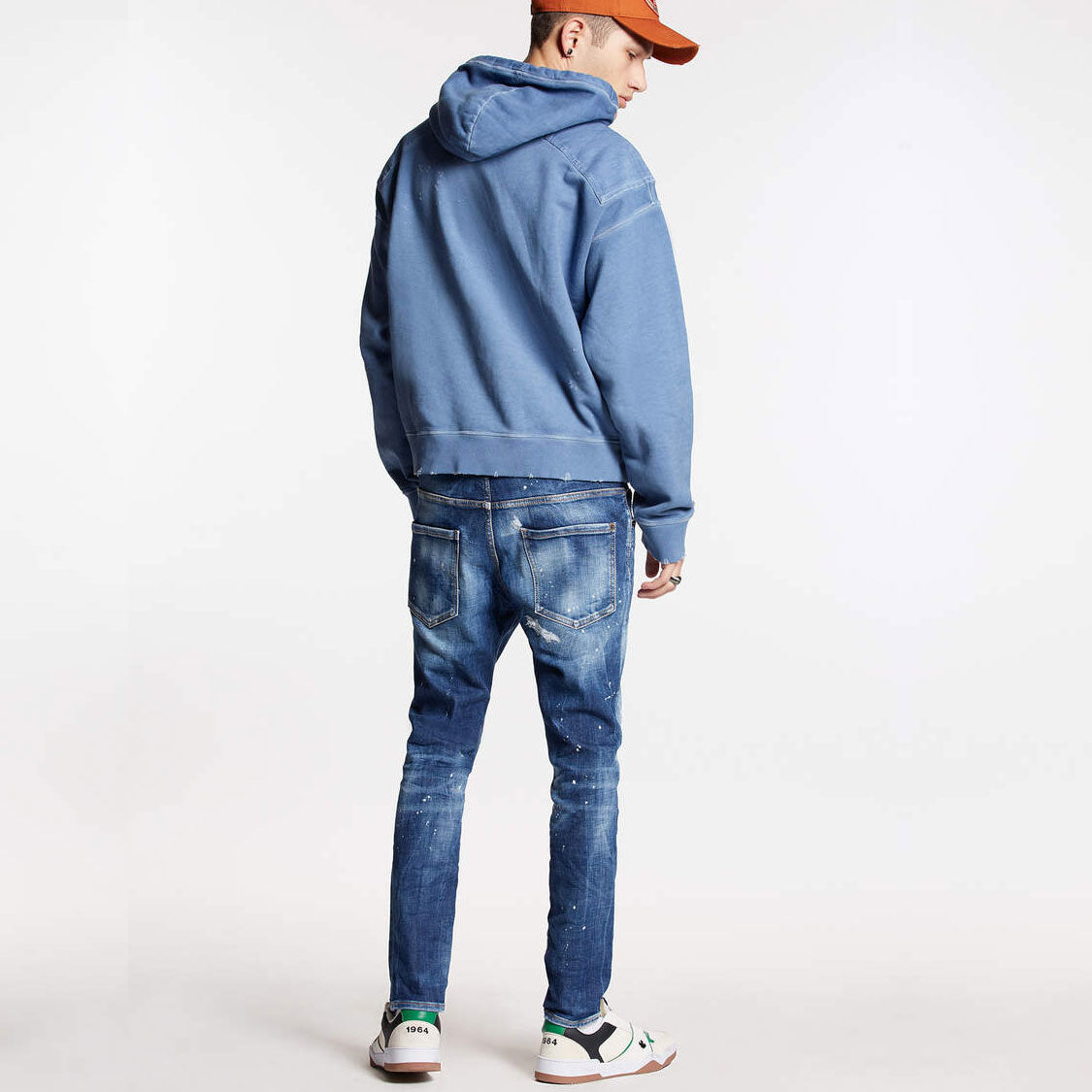 MEDIUM BASIC RIPPED WASH SKATER JEANS