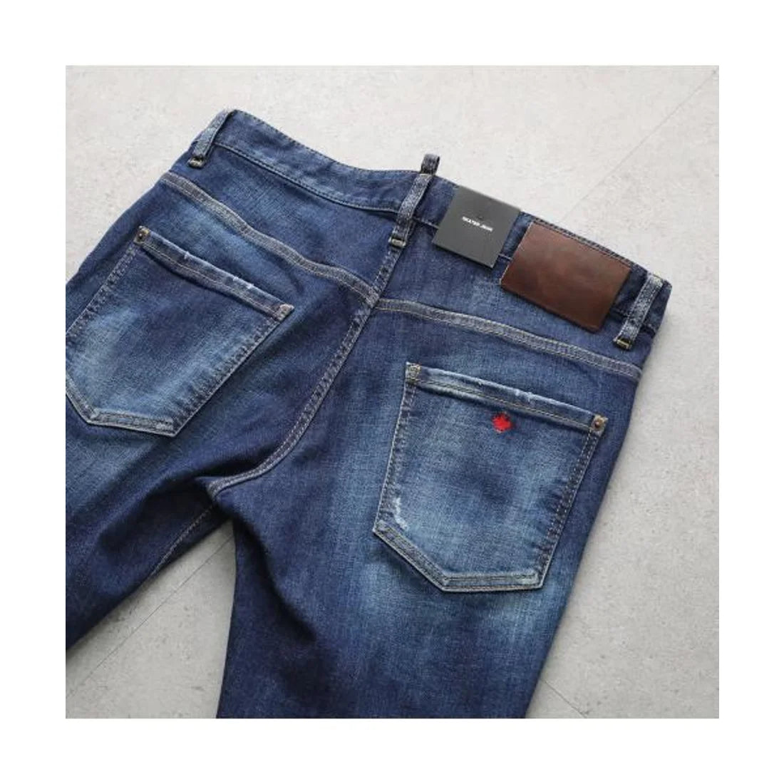 JEAN DSQUARED logo