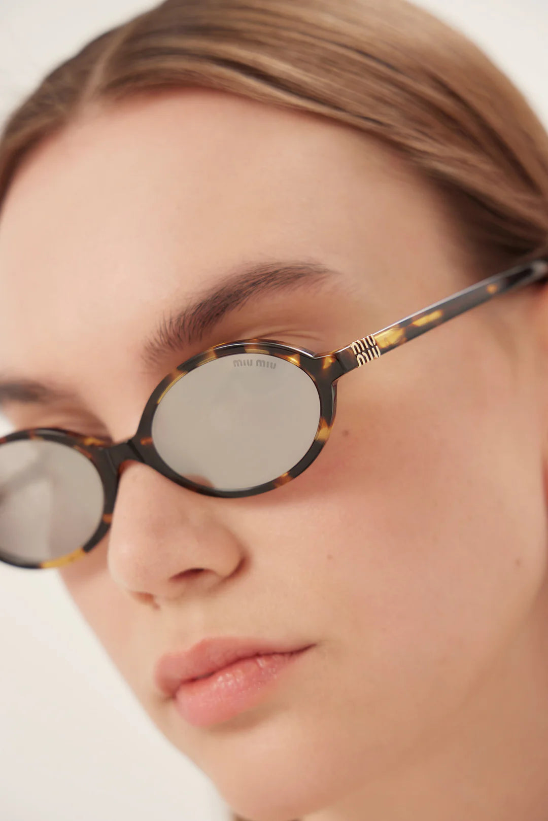 Lunettes de soleil Miu Regard