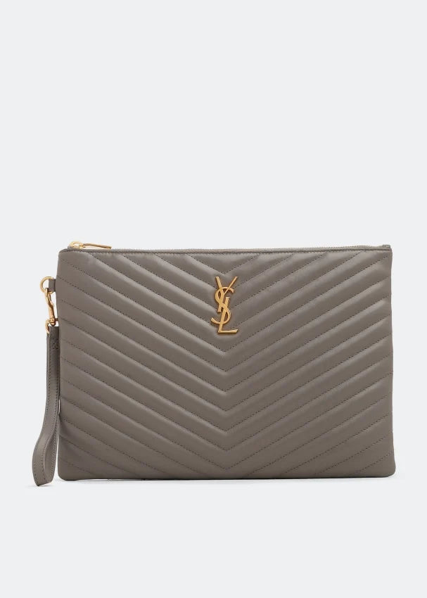 Pochette en cuir matelassé Monogramme