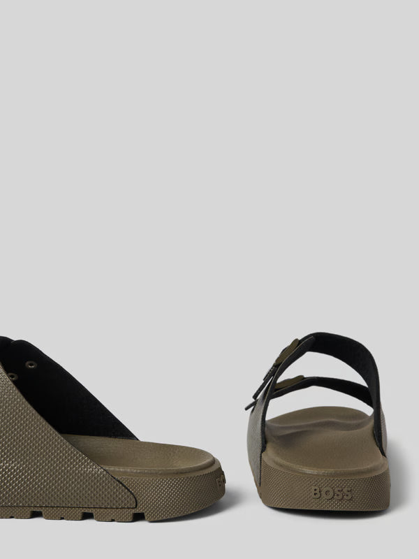 Sandals Standard Boss