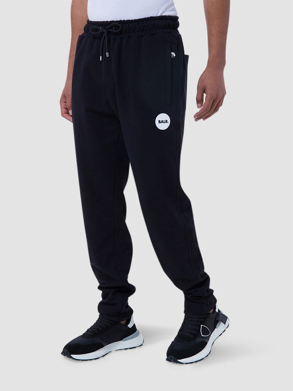 Jacob Round Rubber Badge Regular Jogger Jet Black