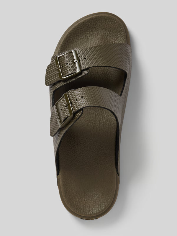 Sandals Standard Boss
