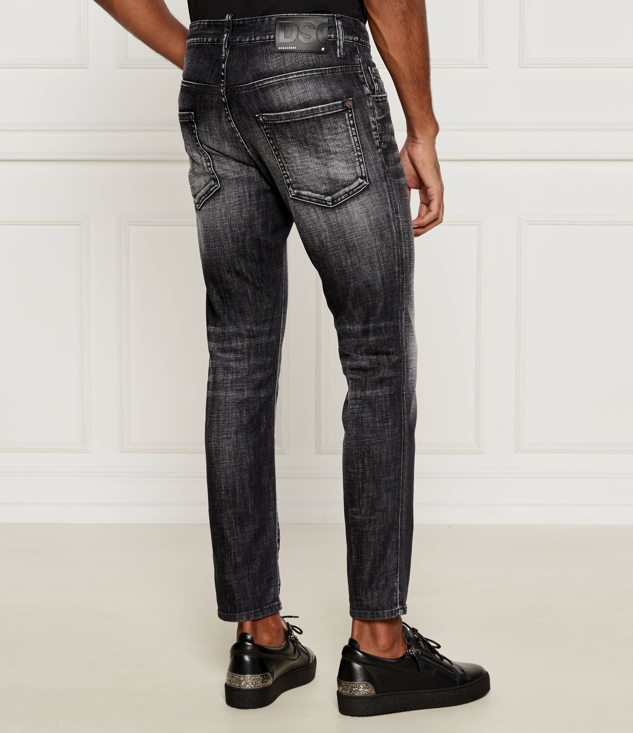 JEAN DSQUARED NOIR SKATER