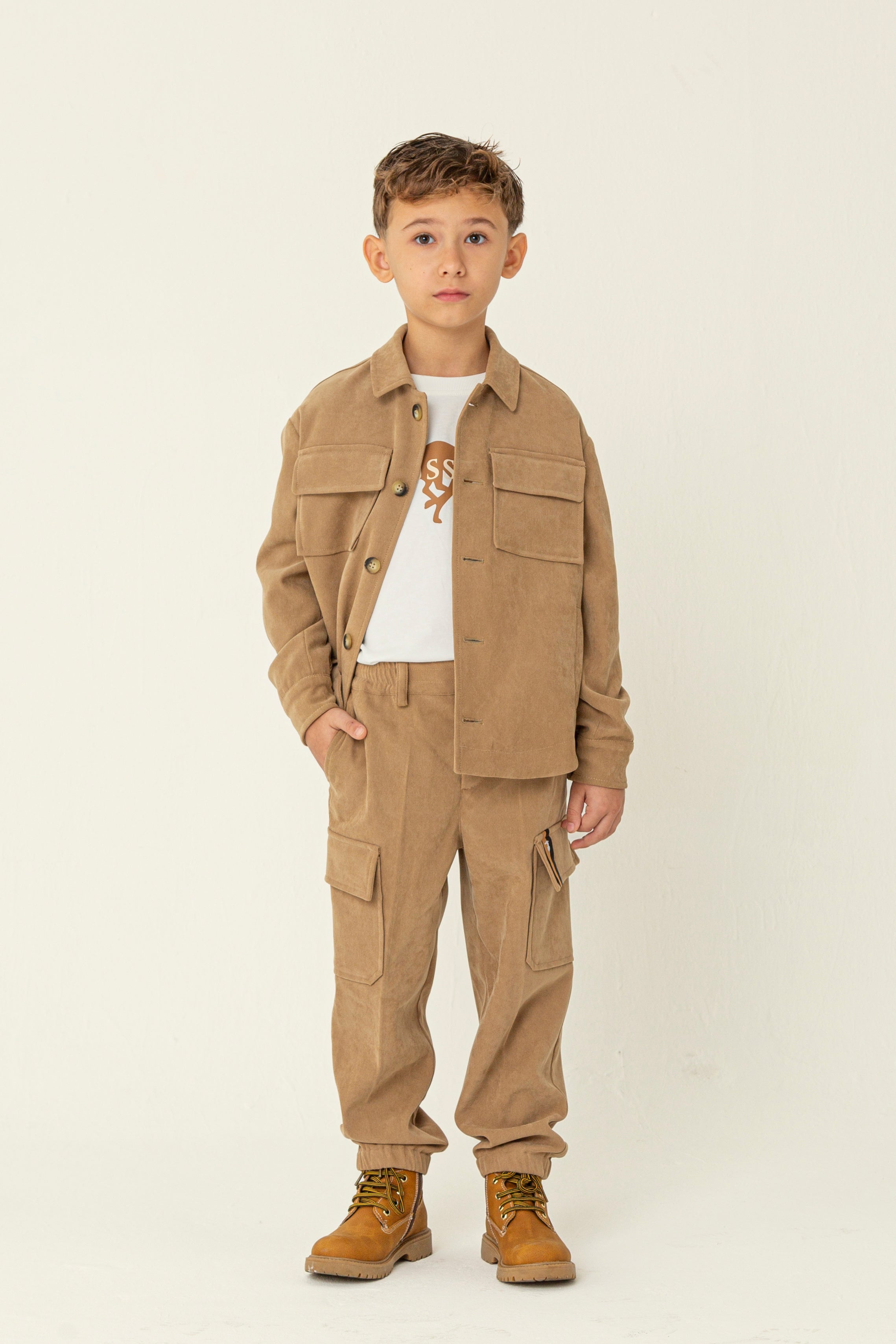 chemise boutonnée avec poche à rabat