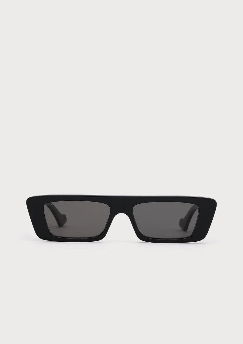 Lunettes de Soleil Gucci GG1331S