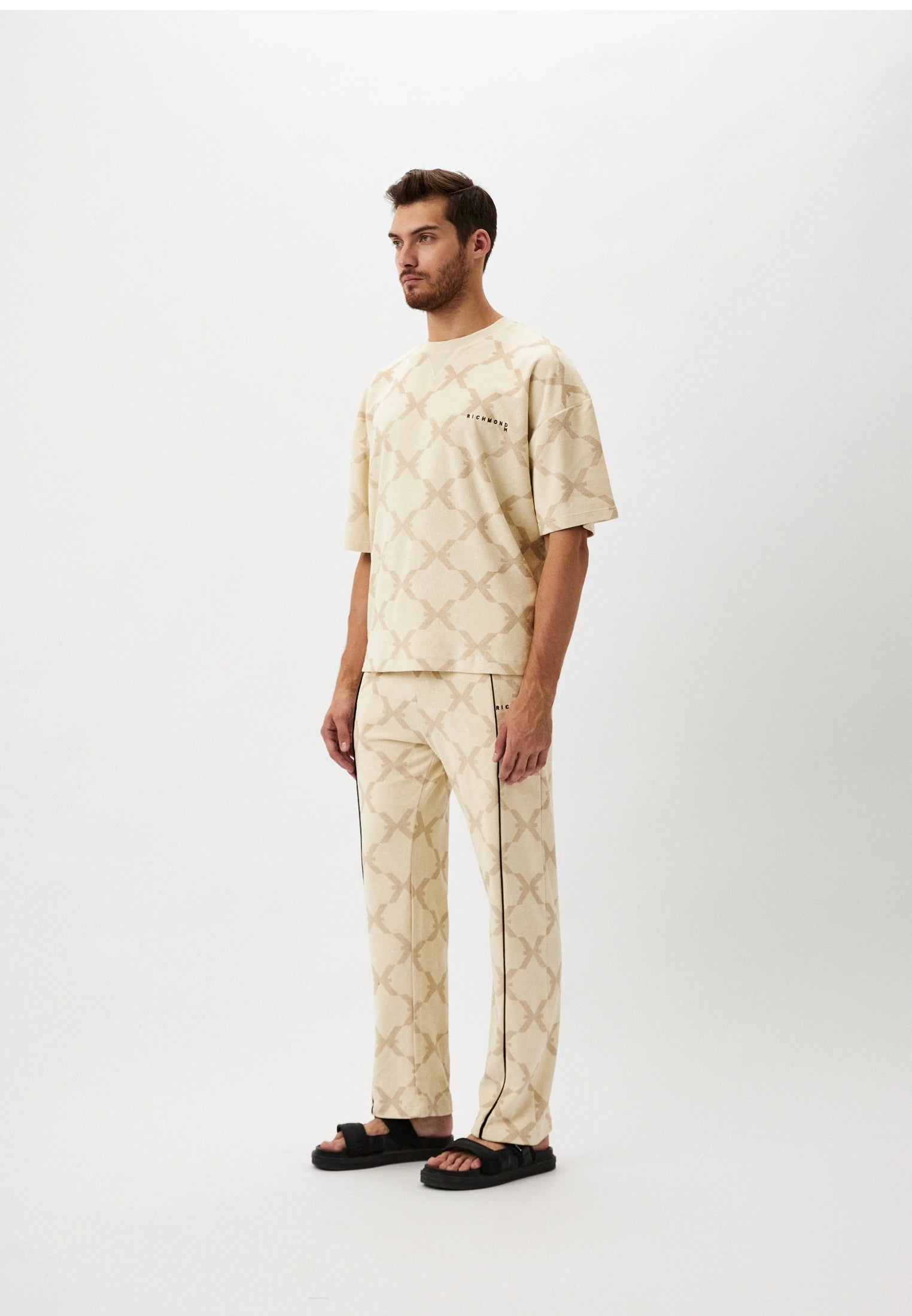 T-SHIRT KETLE