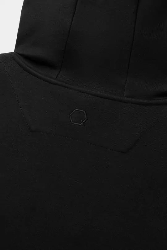 Q-SERIES REGULAR FIT HOODIE JET BLACK