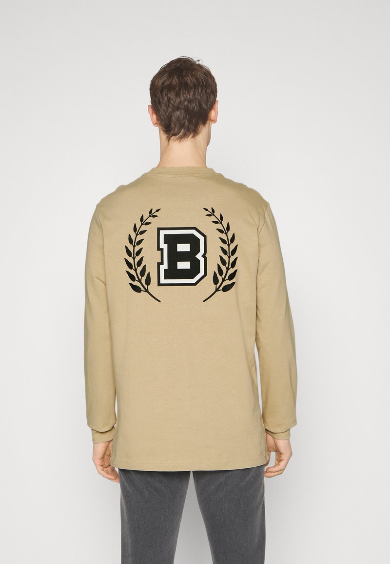 Franck relaxed B crest longsleeve t-shirt